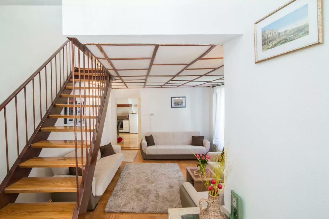 Charming Apartment Koper Ngoại thất bức ảnh