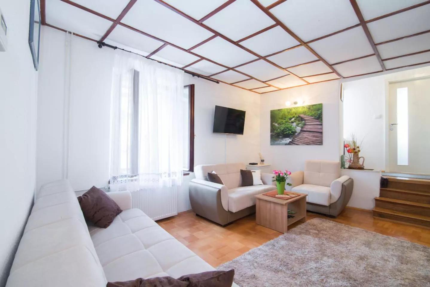Charming Apartment Koper Ngoại thất bức ảnh