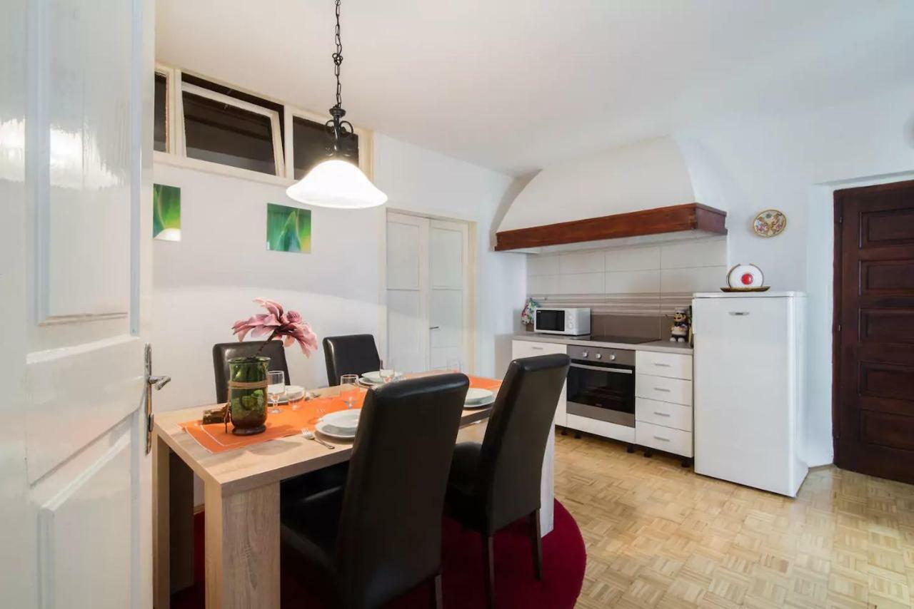 Charming Apartment Koper Ngoại thất bức ảnh