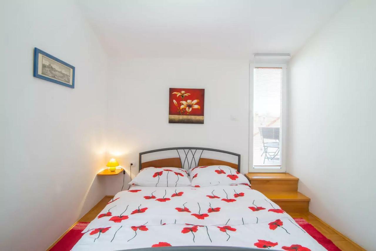 Charming Apartment Koper Ngoại thất bức ảnh