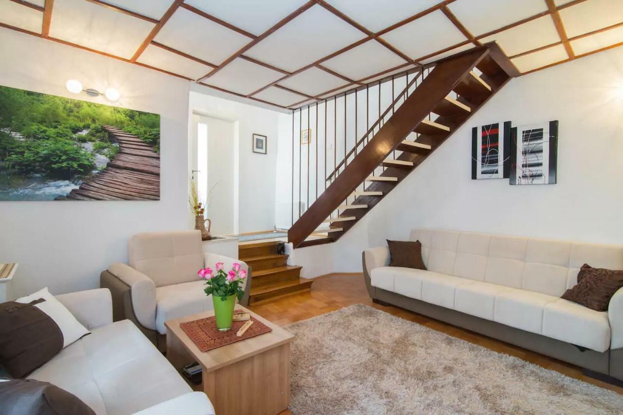 Charming Apartment Koper Ngoại thất bức ảnh
